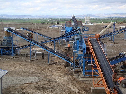 山美矿业砂石子生产线在土耳其的安装现场